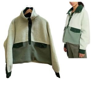 House of Sunny Flaw Pistachio Teddy Boxy Pullover Sweater Jacket Size 10